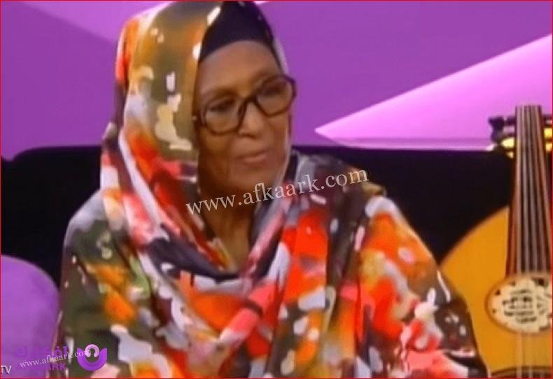 أسماء حمزة بشير: ملحنة وعازفة عود سودانية 6 أسماء حمزة